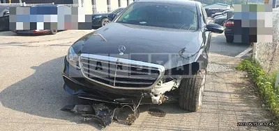 Photo 1 of 20: 2017 Mercedes-Benz E300, VIN WDDZF4JBXJA299382 — Korean insurance auction