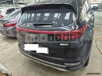 Photo 1 of 12: 2019 Kia Sportage — Korean insurance auction