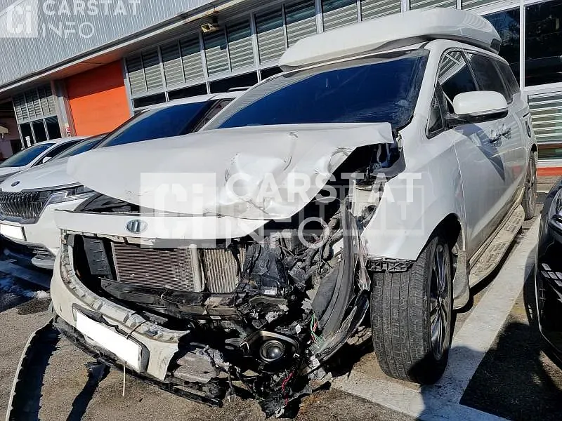 Photo 2 of 24: 2017 Kia Carnival High Limousine, VIN KNAMC81ABHS328928 — Korean insurance auction