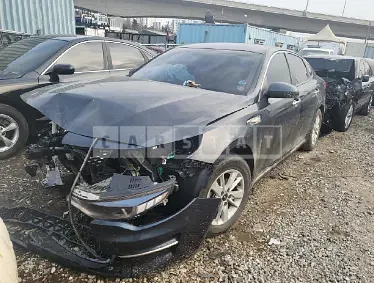 Photo 2 of 24: 2018 Kia K5, VIN KNAGT416BJA244115 — Korean insurance auction