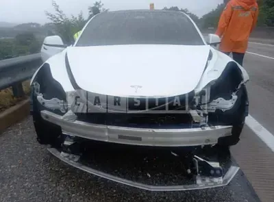 Photo 1 of 6: 2022 Tesla Model 3 Long Range — Korean insurance auction