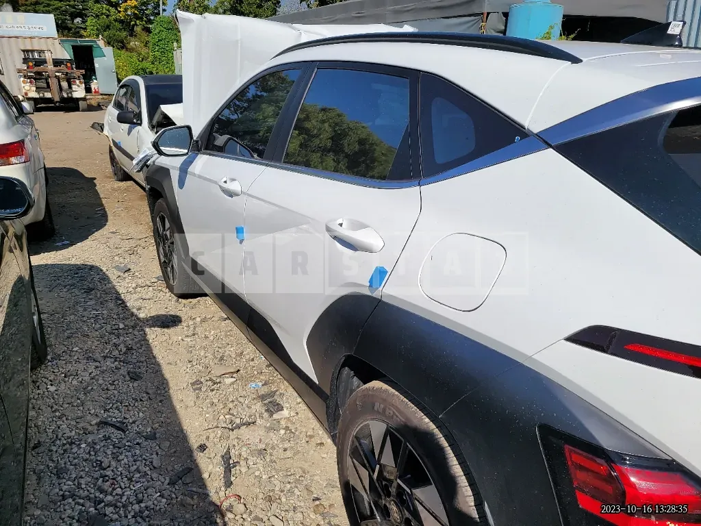 Photo 2 of 9: 2023 Hyundai Kona Hybrid — Korean insurance auction