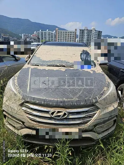 Photo 1 of 6: 2016 Hyundai Santa Fe DM 4WD — Korean insurance auction