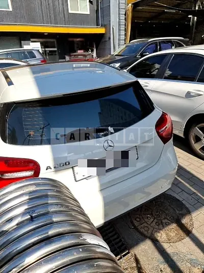 Photo 1 of 17: 2016 Mercedes-Benz A200 — Korean insurance auction