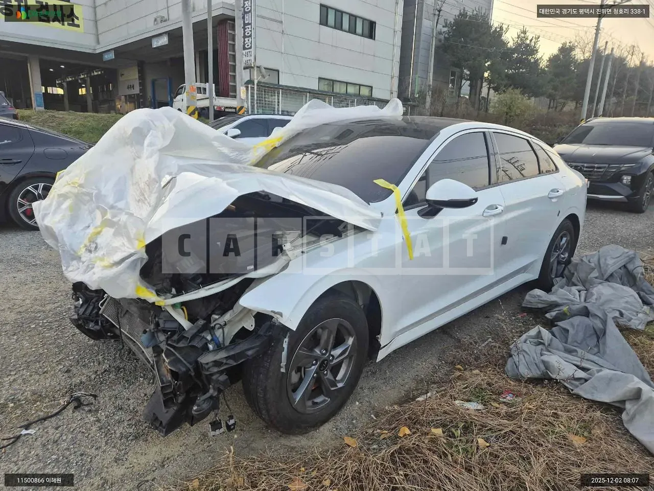 Photo 2 of 18: 2020 Kia K5, VIN KNAG541BBLA032771 — Korean insurance auction