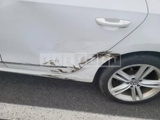 Photo 2 of 6: 2015 Volkswagen Passat 2.0 TDI — Korean insurance auction