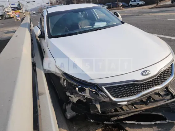 Photo 2 of 14: 2015 Kia K5, VIN KNAGN418BFA562938 — Korean insurance auction