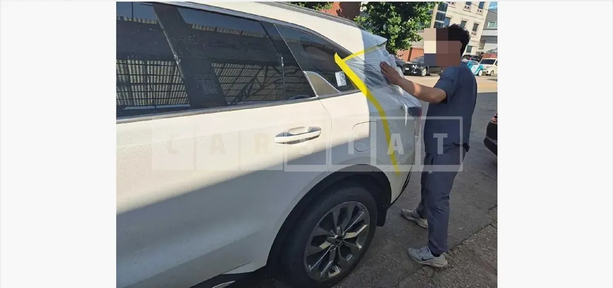 Photo 2 of 20: 2021 Kia Sorento, VIN KNARL81BGNA137315 — Korean insurance auction