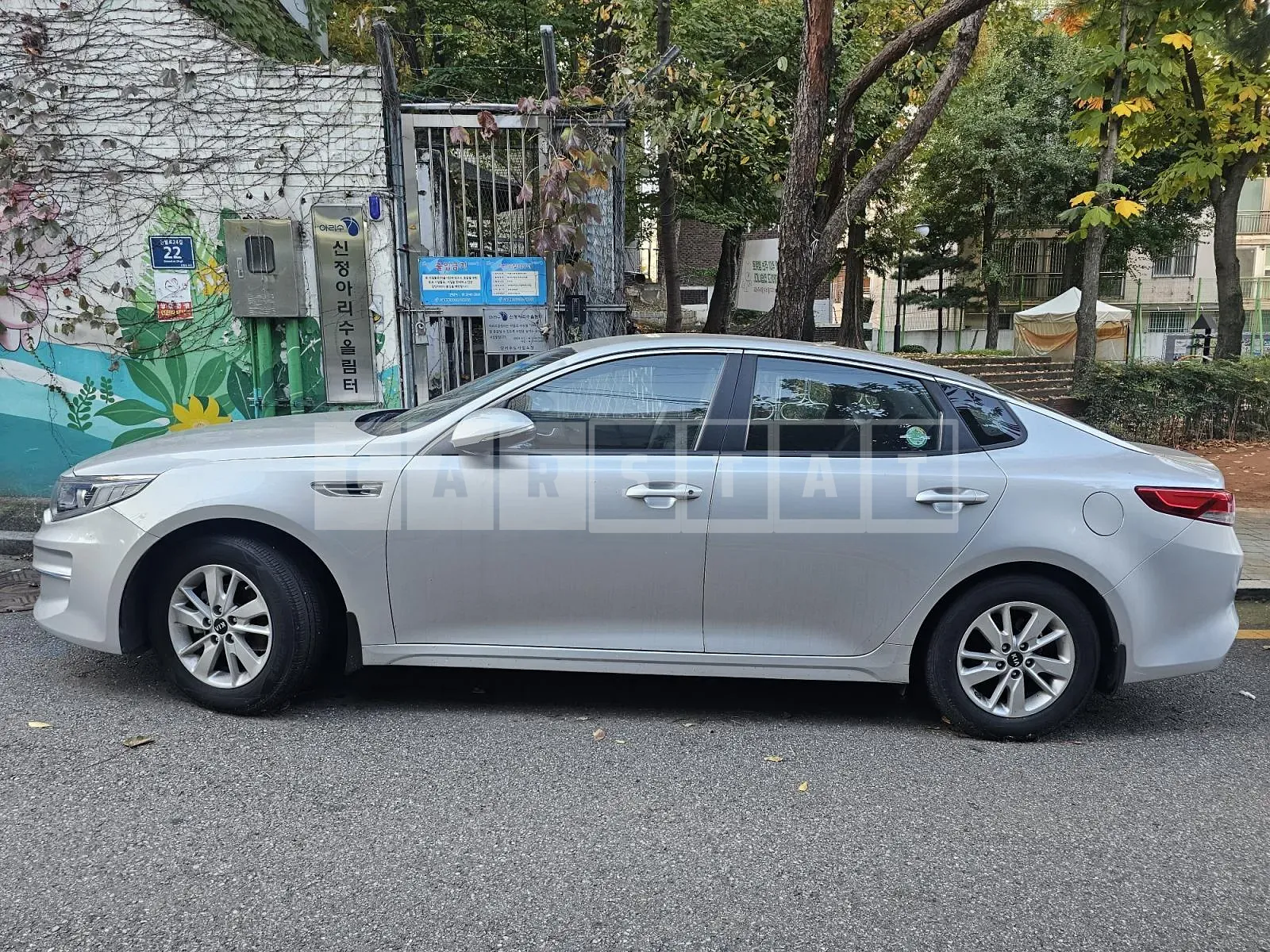 Photo 2 of 7: 2016 Kia K5 2.0 LPG, VIN KNAGU416BGA091031 — Korean insurance auction