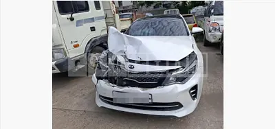 Photo 1 of 5: 2016 Kia K5 2.0(LPI) — Korean insurance auction