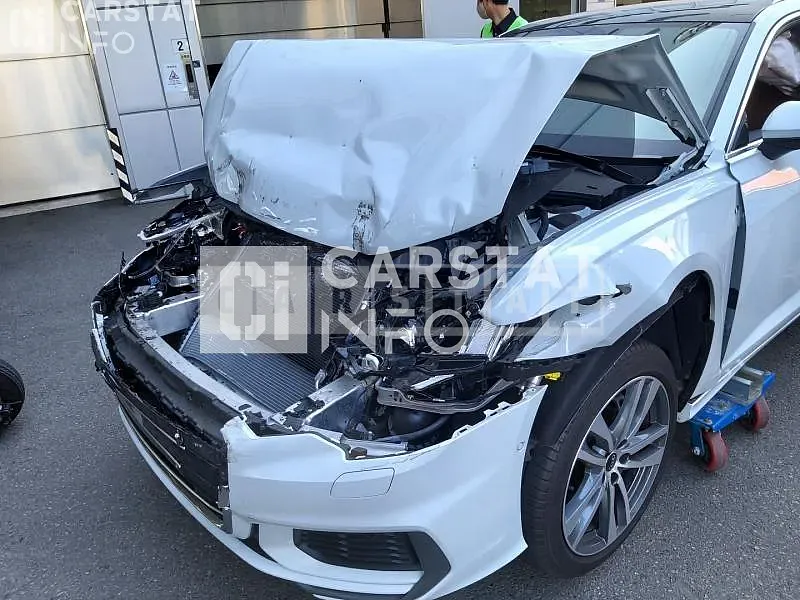 Photo 2 of 22: 2022 Audi A6 45 TFSI quattro, VIN WAUZZZF27NN017041 — Korean insurance auction