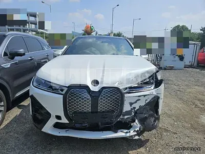 Photo 1 of 40: 2023 BMW iX xDrive50 — Korean insurance auction