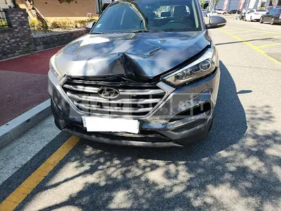 Photo 1 of 14: 2015 Hyundai Tucson, VIN KMHJ3815GGU028412 — Korean insurance auction