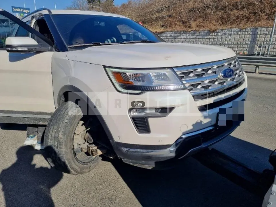 Photo 2 of 6: 2018 Ford Explorer 2.3 AWD — Korean insurance auction