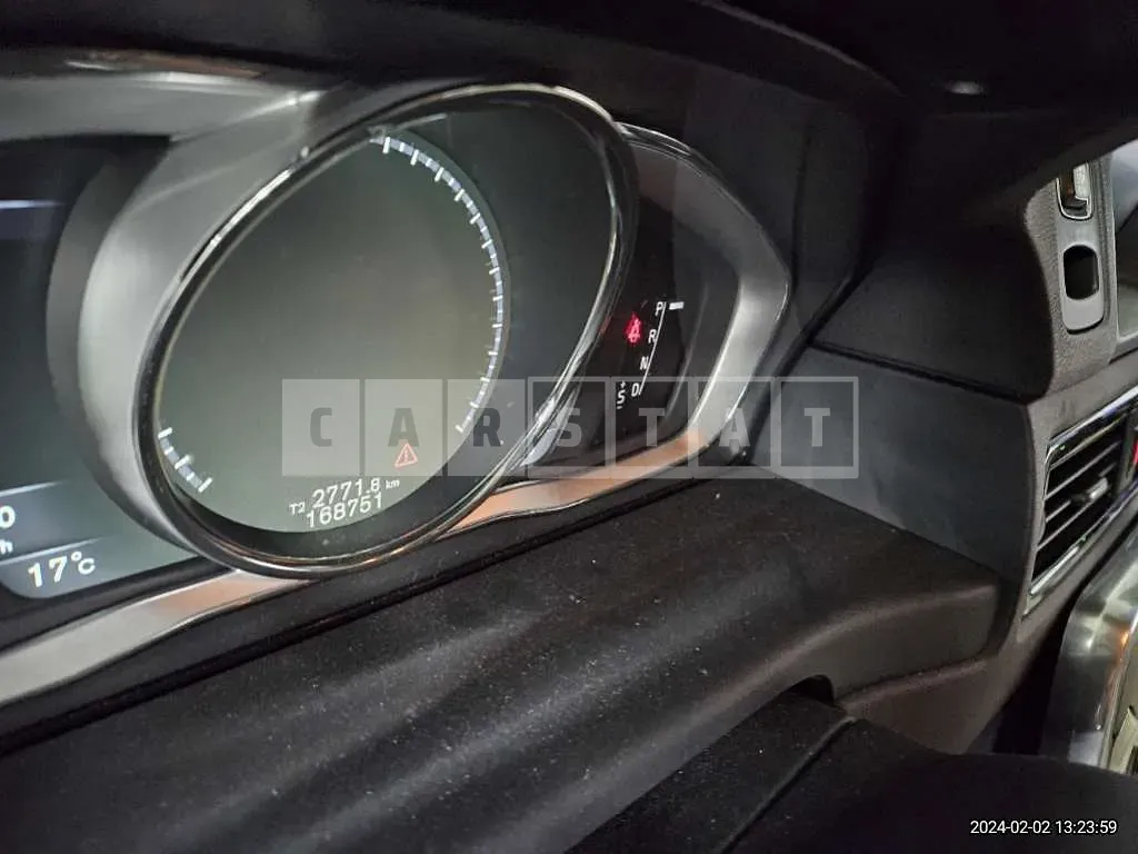 Photo 2 of 8: 2016 Volvo C80 Sg, VIN YV1AS73BDG1197070 — Korean insurance auction