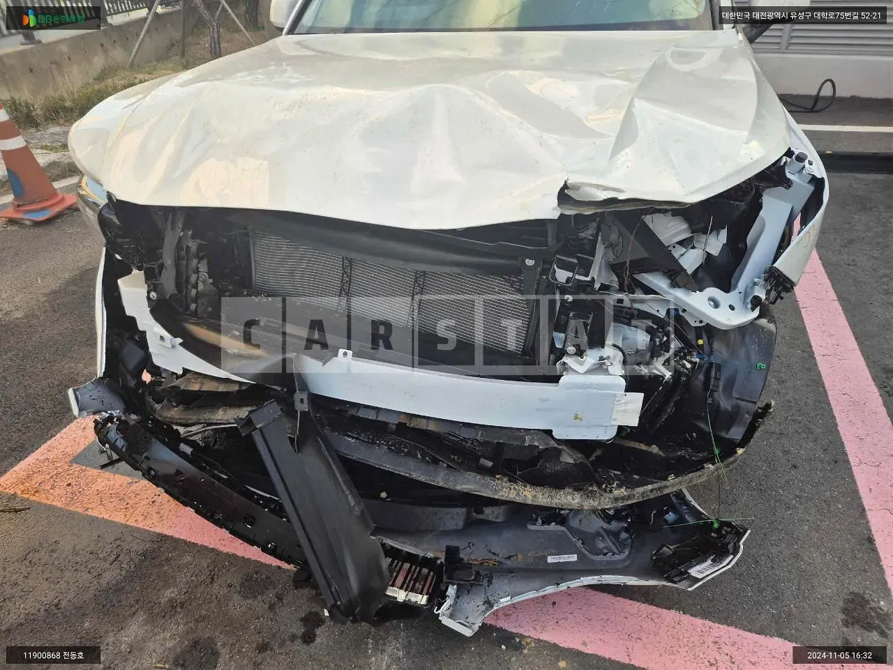 Photo 2 of 12: 2024 Volvo XC40B4 AWD, VIN YV1XZK921S2478157 — Korean insurance auction