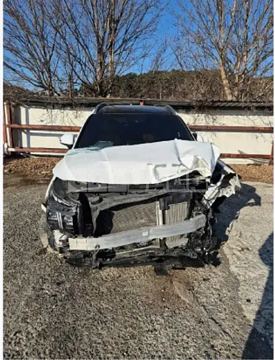 Photo 1 of 37: 2022 Hyundai Santa Fe — Korean insurance auction