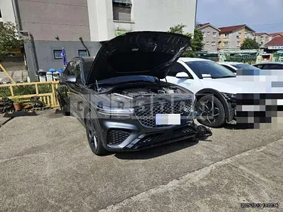 Photo 1 of 44: 2021 Genesis GV70 — Korean insurance auction