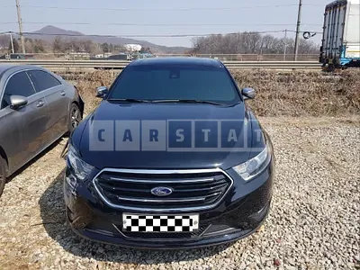 2017 Ford Taurus
