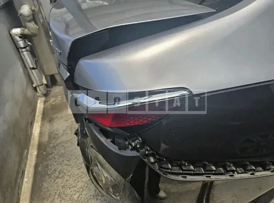 Photo 2 of 19: 2023 BMW i7 — Korean insurance auction