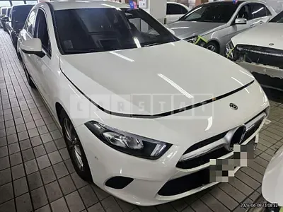 Photo 1 of 33: 2020 Mercedes-Benz A220 Sedan — Korean insurance auction