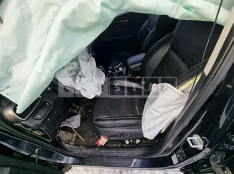 Photo 2 of 15: 2018 Kia Sorento, VIN KNAPG81ADJA460513 — Korean insurance auction