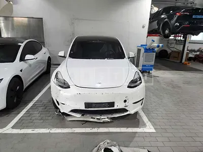 Photo 1 of 17: 2022 Tesla Model Y Long Range, VIN 7SAYGDEE1NF498568 — Korean insurance auction