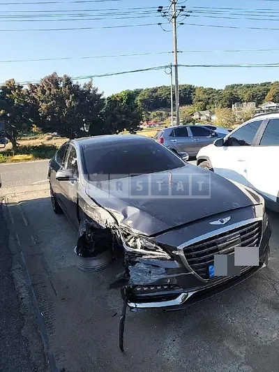 Photo 1 of 30: 2016 Genesis G80 3.3 — Korean insurance auction
