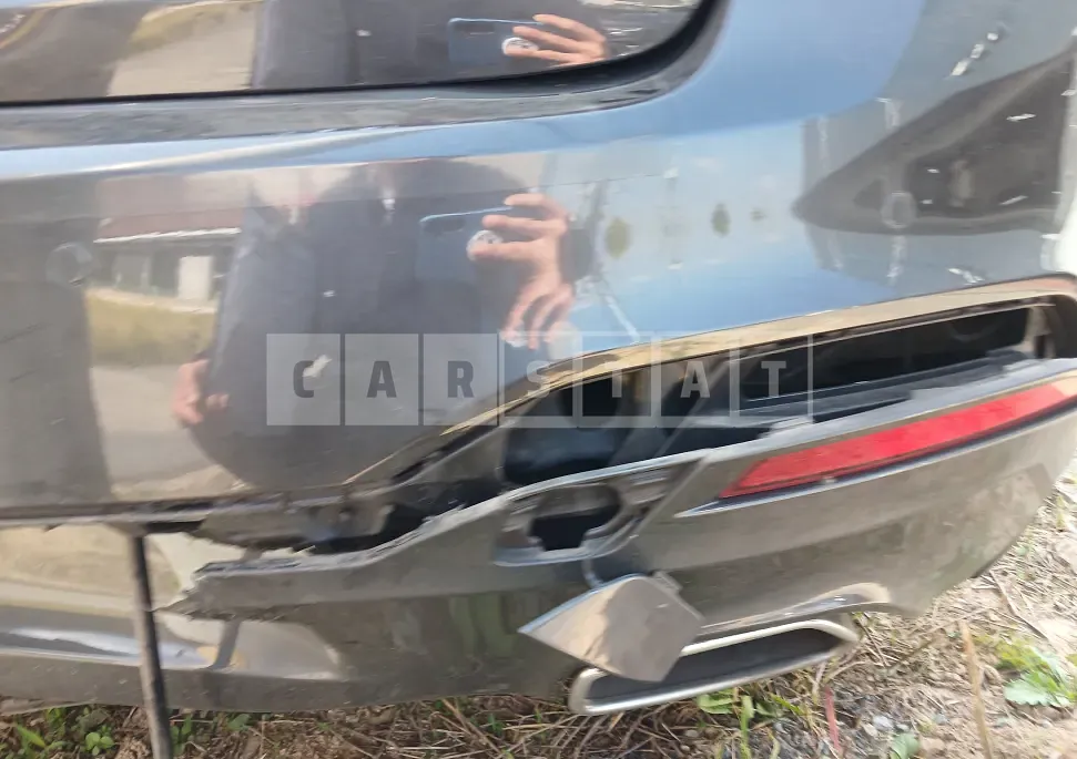 Photo 2 of 5: 2019 BMW 530i xDrive M Sport Package Plus, VIN WBAJD9107KWC84304 — Korean insurance auction