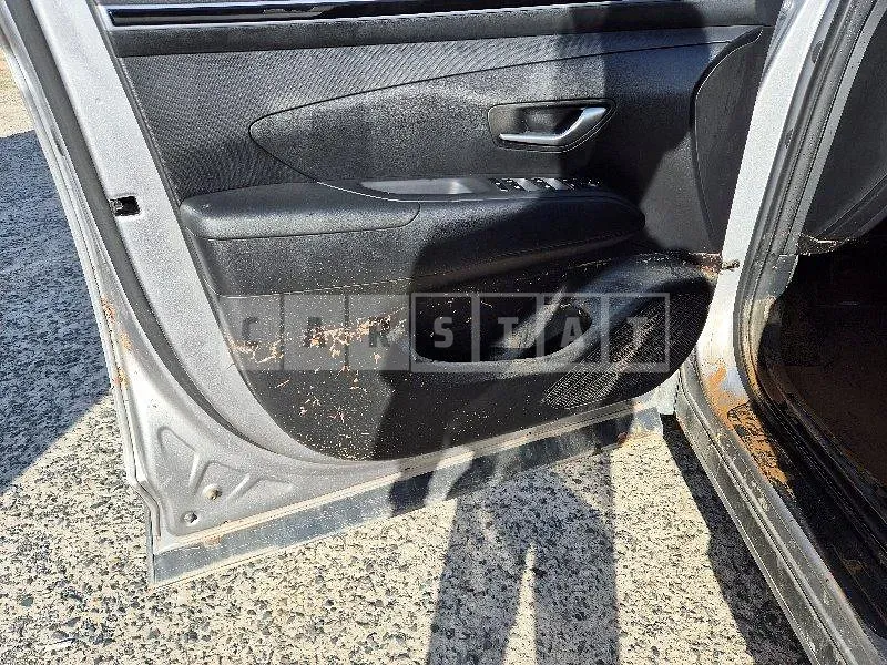 Photo 2 of 14: 2023 Hyundai Tucson 4WD — Korean insurance auction