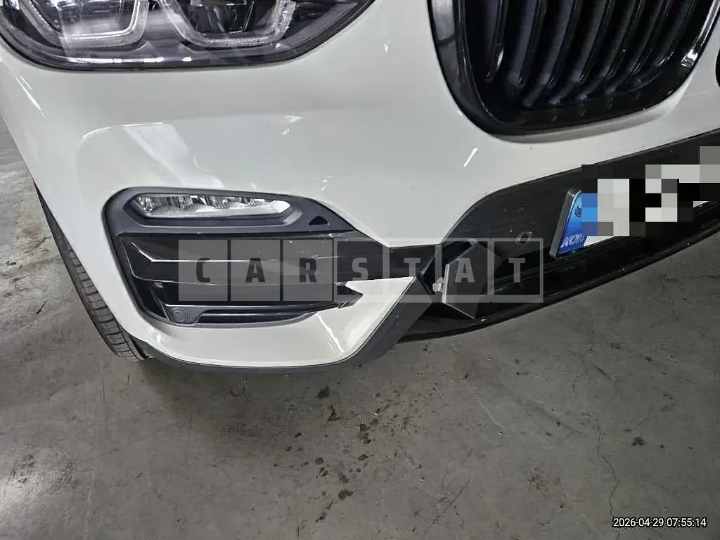 Photo 2 of 18: 2018 BMW X3 xDrive20d — Korean insurance auction