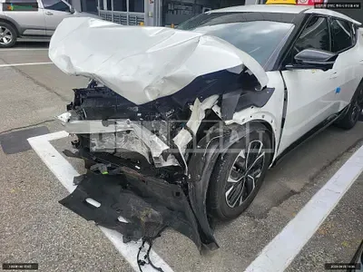 Photo 1 of 17: 2023 Kia EV6, VIN KNAC381AFPA125295 — Korean insurance auction
