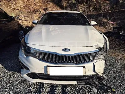 Photo 1 of 23: 2019 Kia K5, VIN KNAGU411BKA328351 — Korean insurance auction