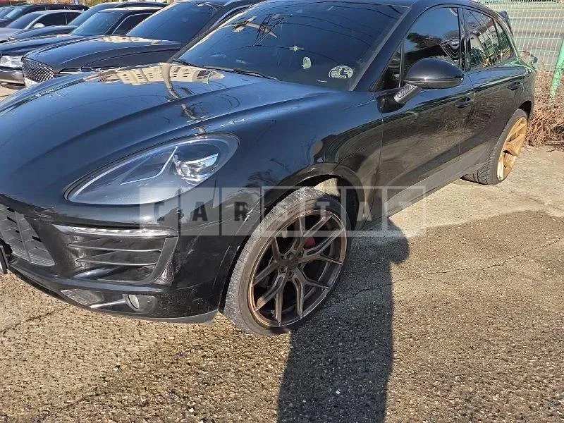 Photo 2 of 30: 2015 Porsche Macan — Korean insurance auction
