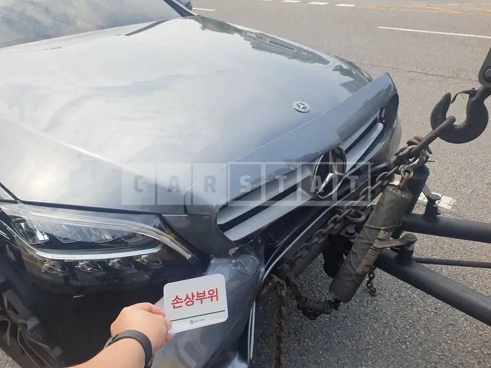 Photo 2 of 20: 2019 Mercedes-Benz C200, VIN WDDWF8AB6KR514821 — Korean insurance auction