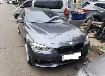 Photo 1 of 18: 2016 BMW 320d, VIN WBA8C5100GK635365 — Korean insurance auction