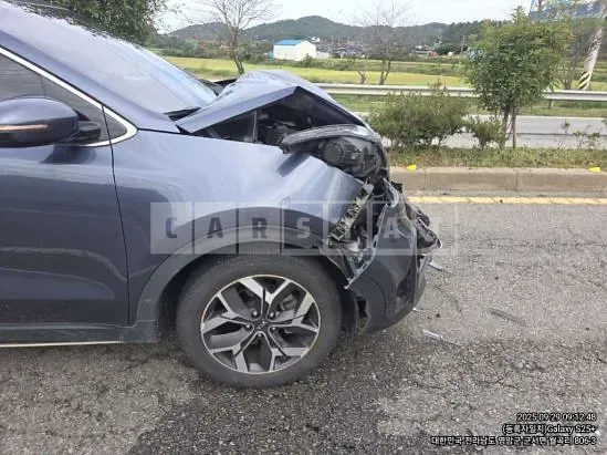 Photo 2 of 6: 2019 Kia Sportage — Korean insurance auction