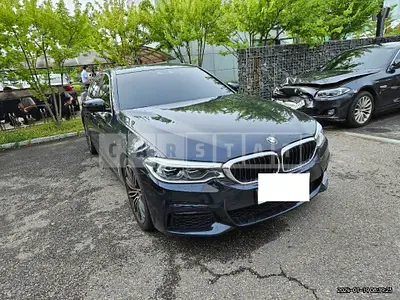 Photo 1 of 36: 2019 BMW 530i M Sport Package Plus — Korean insurance auction