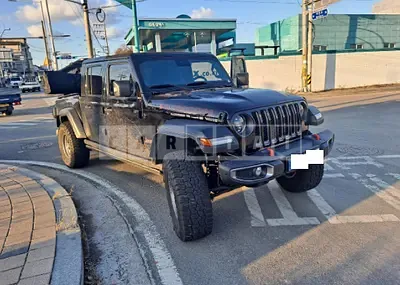 Photo 1 of 19: 2023 Jeep Zip Gladiator, VIN 1C6JJTBG0PL507929 — Korean insurance auction