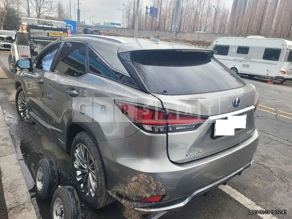 Photo 2 of 17: 2020 Lexus RX450h, VIN JTJBGMCA6L2059267 — Korean insurance auction