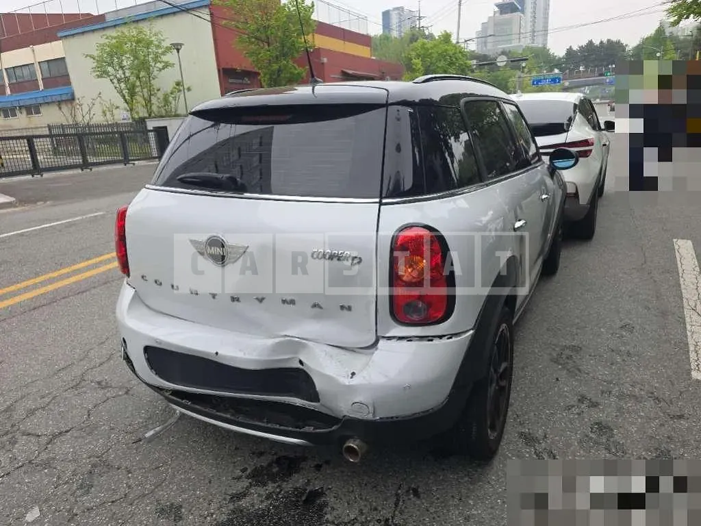 Photo 2 of 4: 2016 MINI Cooper D Countryman ALL4 — Korean insurance auction
