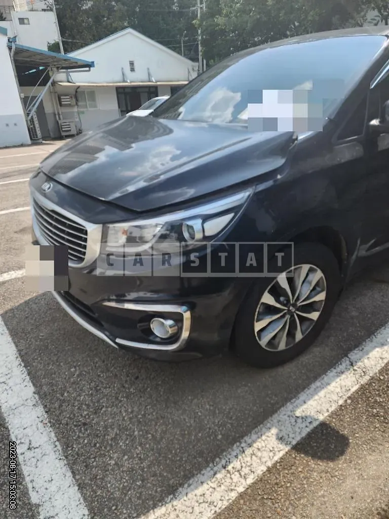 Photo 2 of 15: 2014 Kia Carnival, VIN KNAMB81ABFS043429 — Korean insurance auction