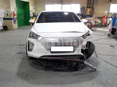 Photo 1 of 50: 2017 Hyundai Modern Ionic Electric, VIN KMHC051HFHU001038 — Korean insurance auction