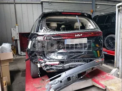 Photo 1 of 6: 2023 Kia Carnival 3.5 Gasoline — Korean insurance auction