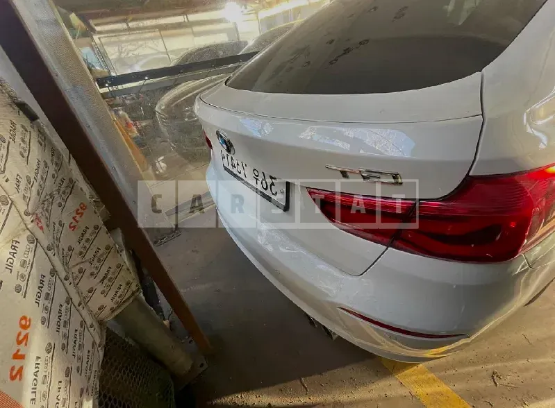 Photo 2 of 9: 2018 BMW 320d GranTurismo, VIN WBA8T3101JGA84753 — Korean insurance auction