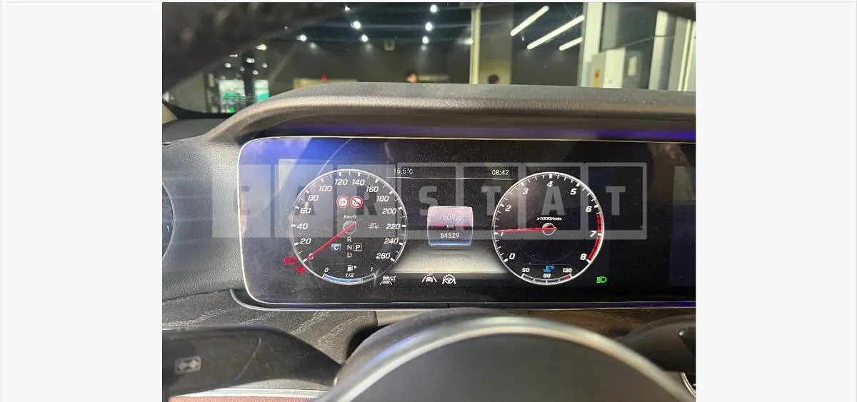 Photo 2 of 28: 2020 Mercedes-Benz E 300 — Korean insurance auction
