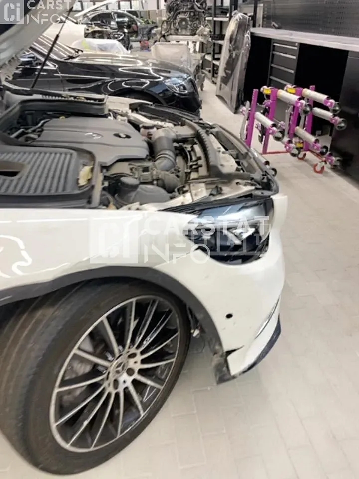 Photo 2 of 28: 2018 Mercedes-Benz GLC220 d 4Matic Coupe — Korean insurance auction