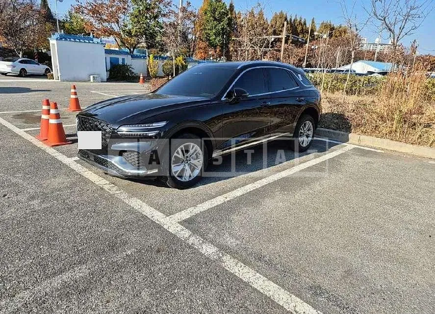 Photo 2 of 9: 2024 Genesis GV70 — Korean insurance auction