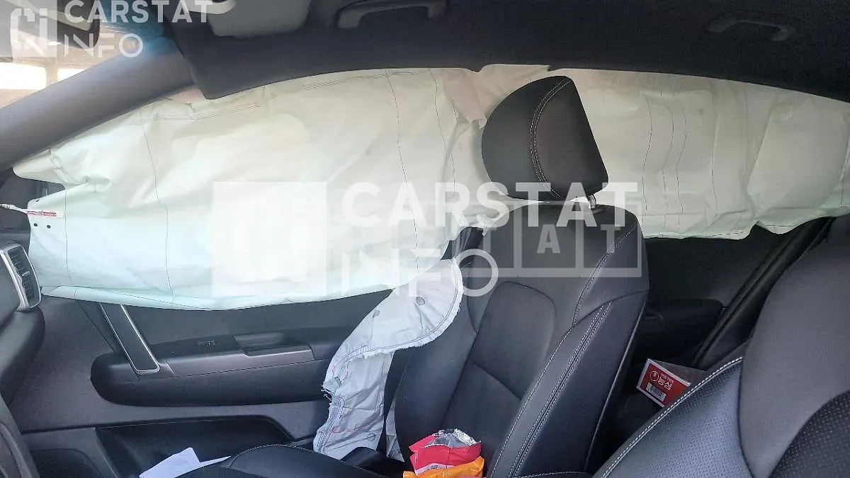 Photo 2 of 11: 2018 Kia Sportage 1.6, VIN KNAPL812GKK564145 — Korean insurance auction