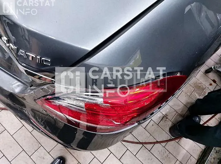 Photo 2 of 21: 2019 Mercedes-Benz E350 4Matic, VIN WDDZF8GB8KA588177 — Korean insurance auction
